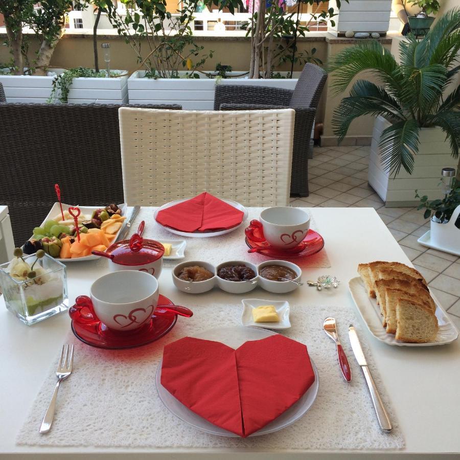 B&B Borgo Marina Bordighera Buitenkant foto