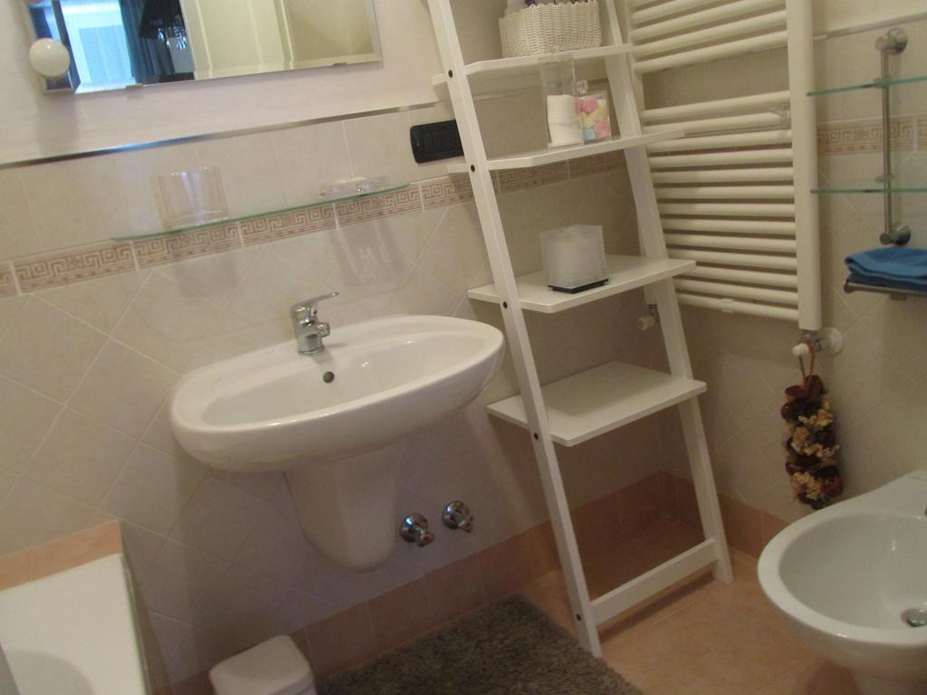 B&B Borgo Marina Bordighera Kamer foto